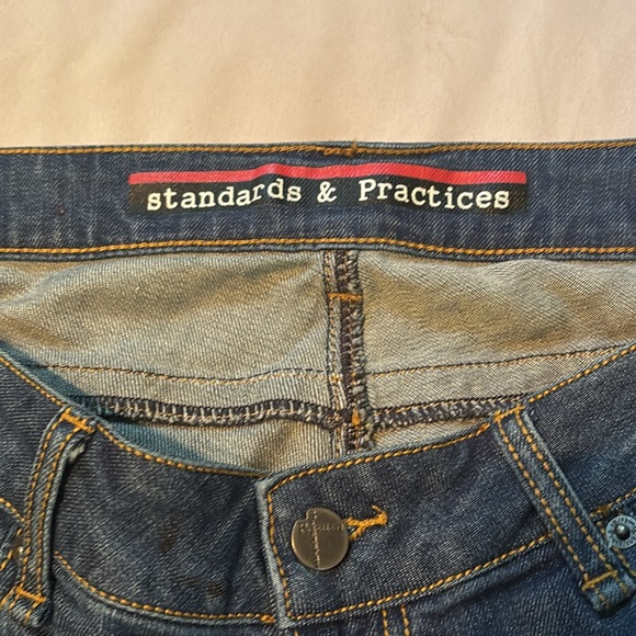 Standard and Practices Women's Distressed Blue Jeans size 14 - Picture 4 of 8